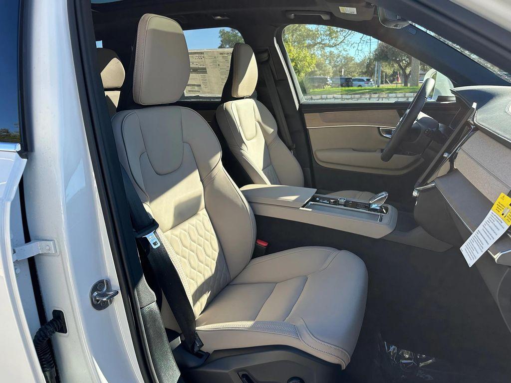 new 2026 Volvo XC90 car, priced at $71,825