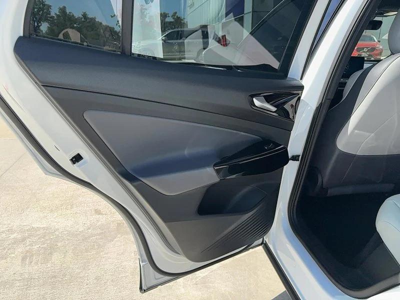 used 2022 Volkswagen ID.4 car, priced at $24,400