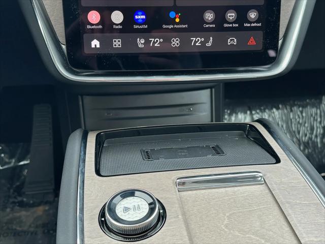 new 2025 Volvo EX90 car, priced at $93,840
