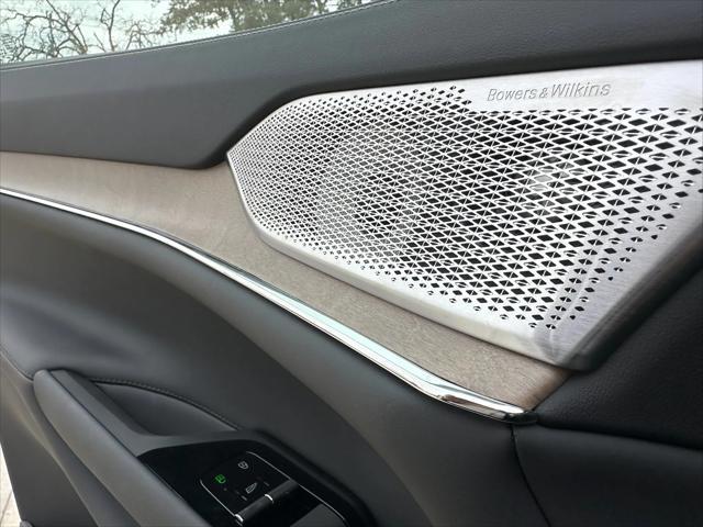 new 2025 Volvo EX90 car, priced at $93,840