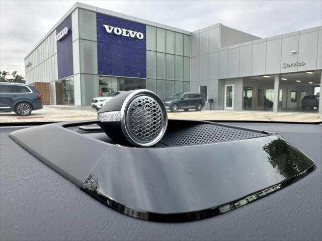 new 2025 Volvo EX90 car, priced at $93,840