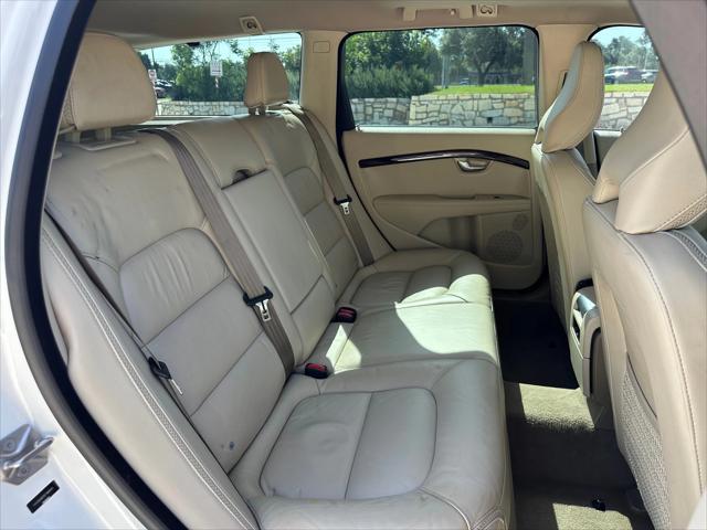 used 2014 Volvo XC70 car, priced at $15,700