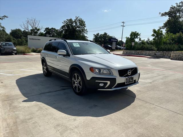 used 2014 Volvo XC70 car, priced at $15,700