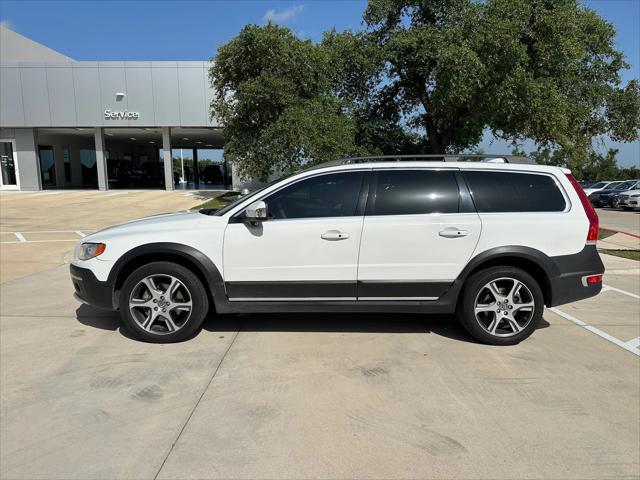 used 2014 Volvo XC70 car, priced at $15,700