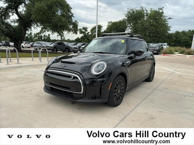used 2022 MINI Hardtop car, priced at $23,500