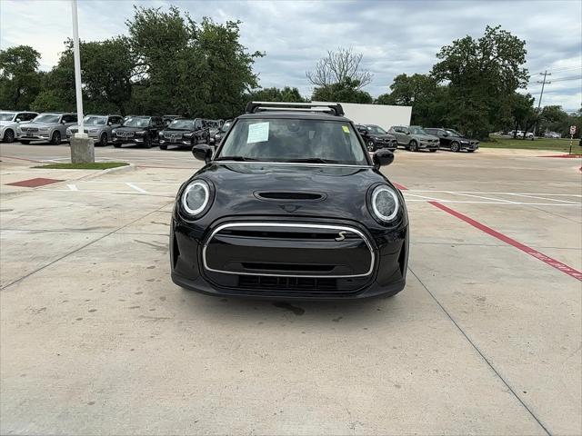 used 2022 MINI Hardtop car, priced at $23,500
