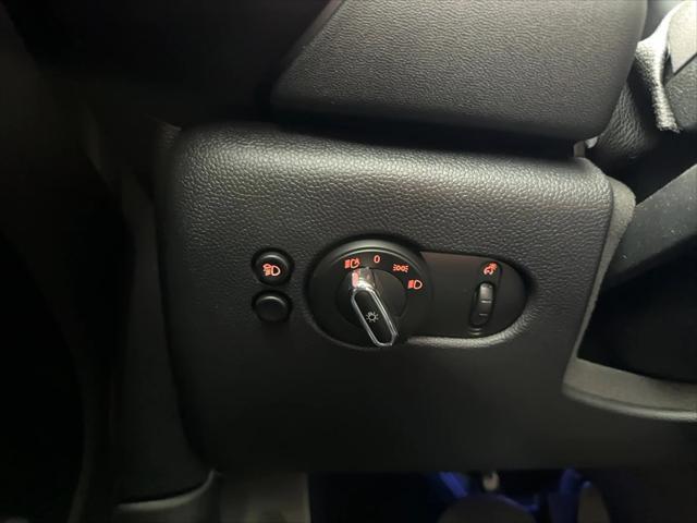 used 2022 MINI Hardtop car, priced at $23,500