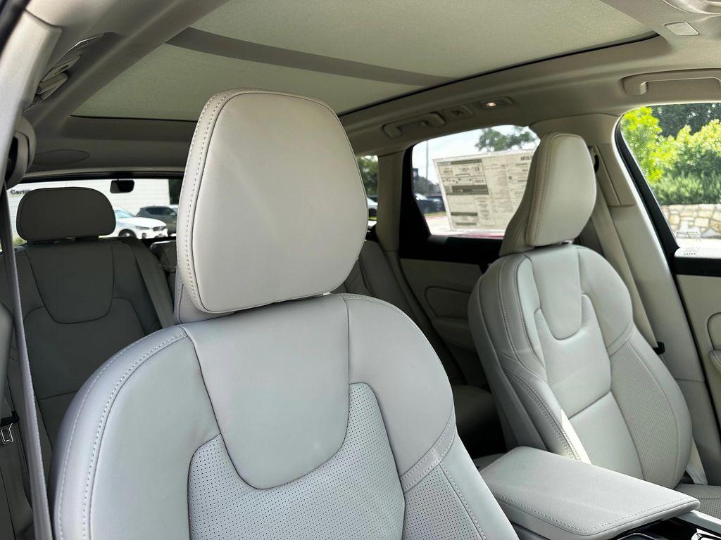 new 2025 Volvo XC60 Plug-In Hybrid car, priced at $82,885