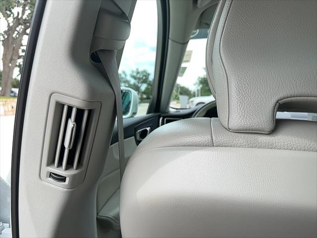 used 2022 Volvo XC60 car, priced at $38,700