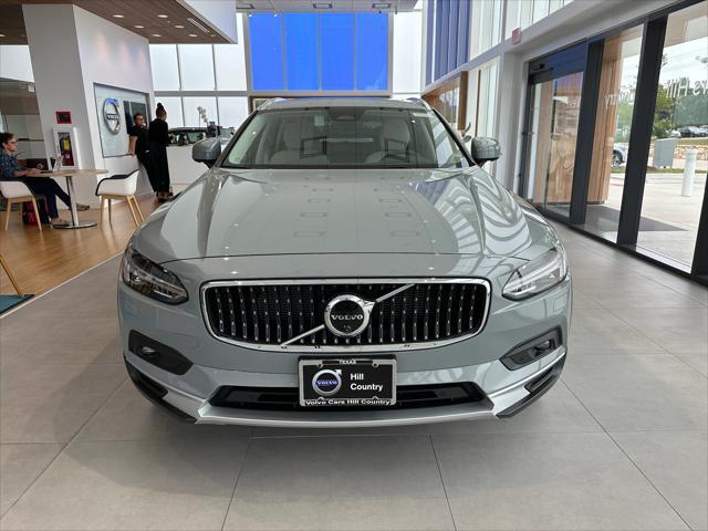 new 2025 Volvo V90 Cross Country car, priced at $64,525