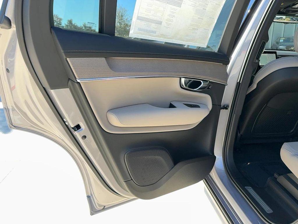 new 2026 Volvo XC90 car, priced at $73,430