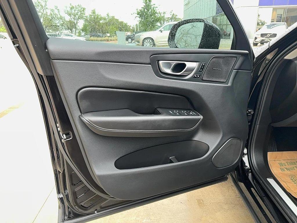 used 2024 Volvo XC60 car, priced at $33,999