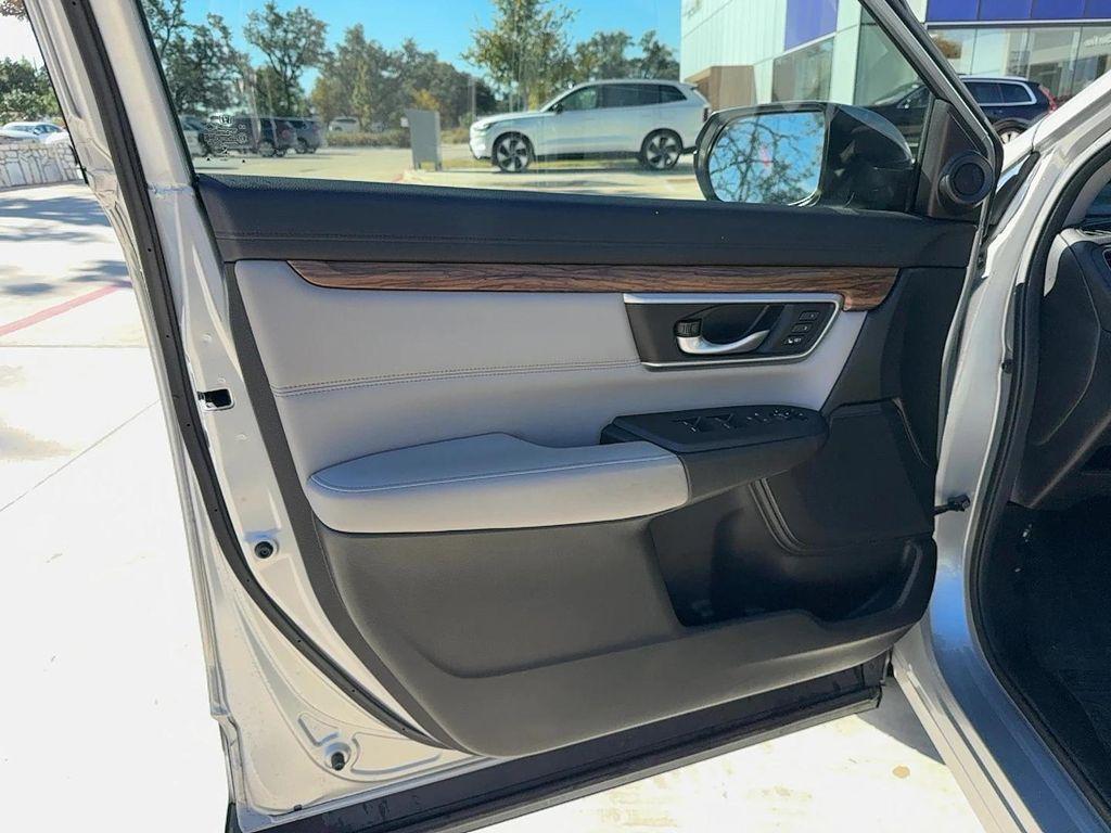 used 2017 Honda CR-V car, priced at $19,700