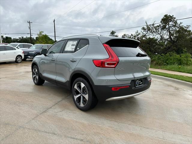 new 2024 Volvo XC40 car, priced at $46,075