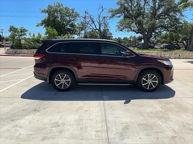 used 2019 Toyota Highlander car, priced at $31,700