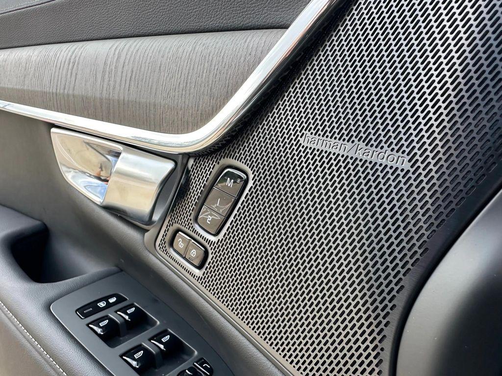 new 2025 Volvo V90 Cross Country car, priced at $68,965