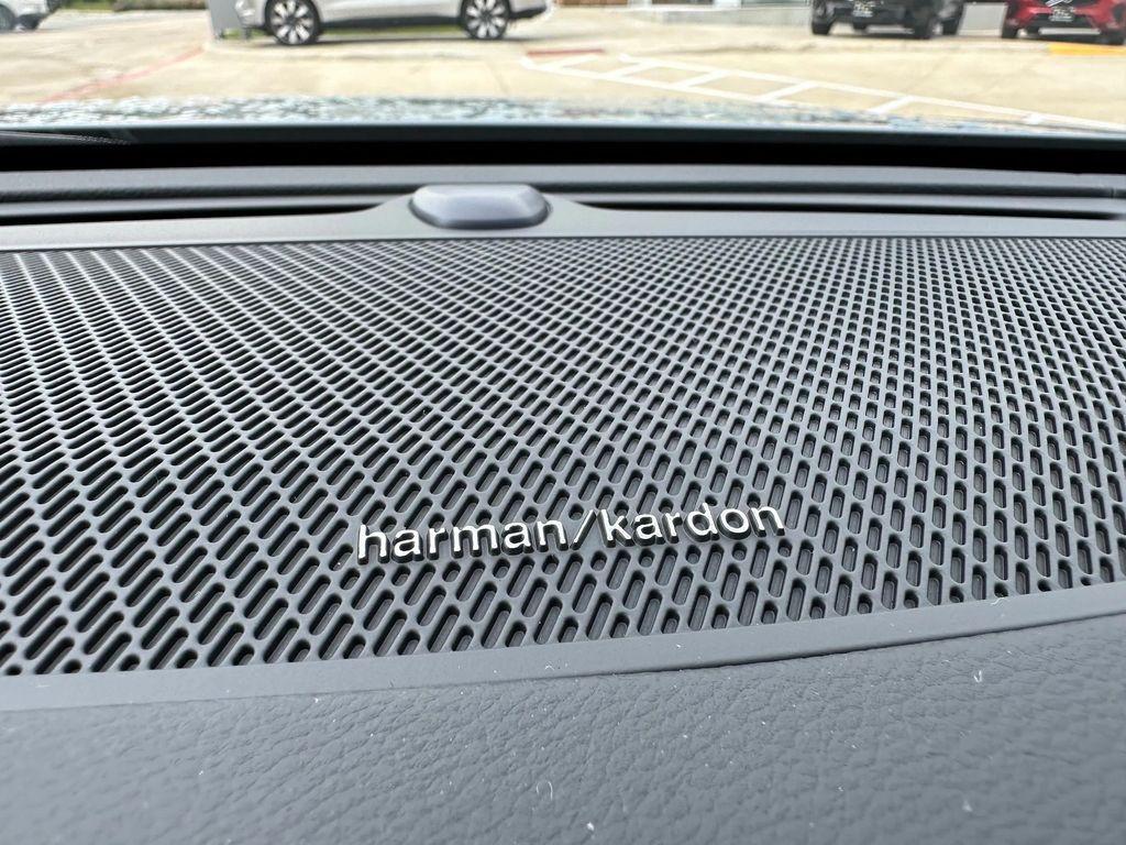 new 2025 Volvo V90 Cross Country car, priced at $68,965