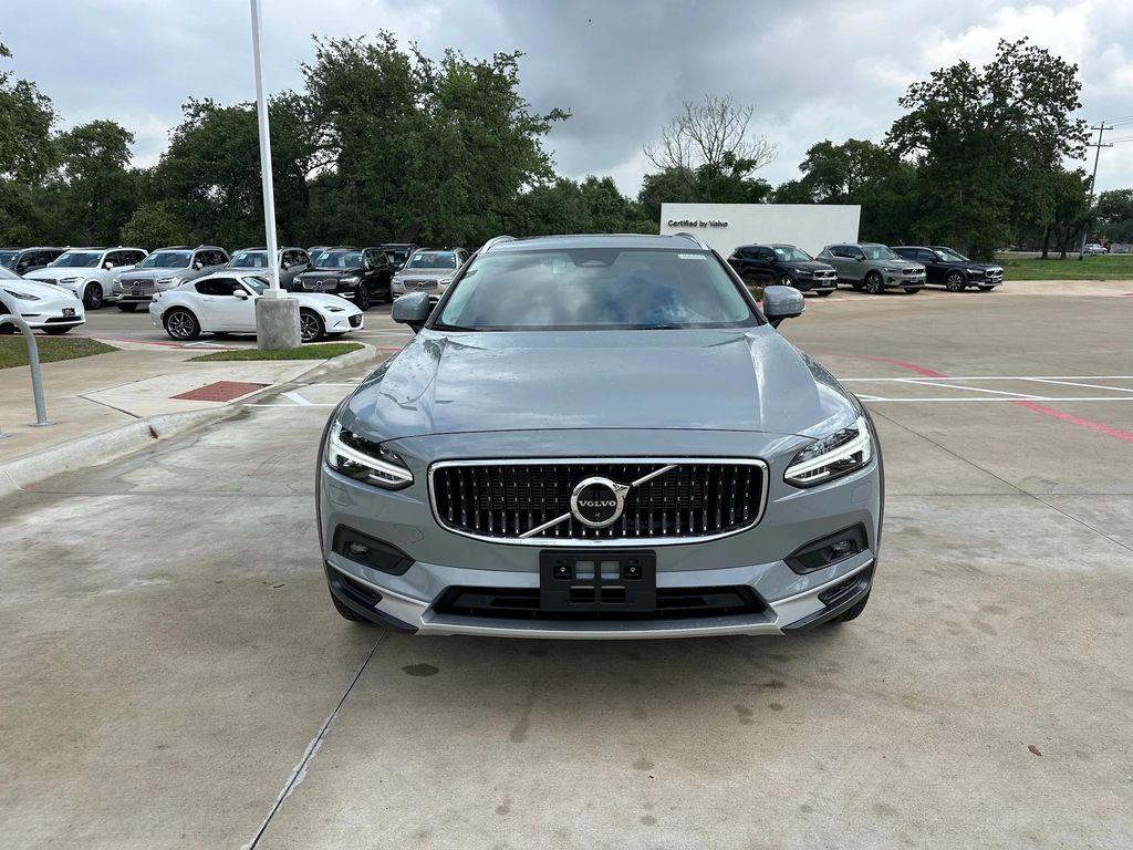 new 2025 Volvo V90 Cross Country car, priced at $68,965