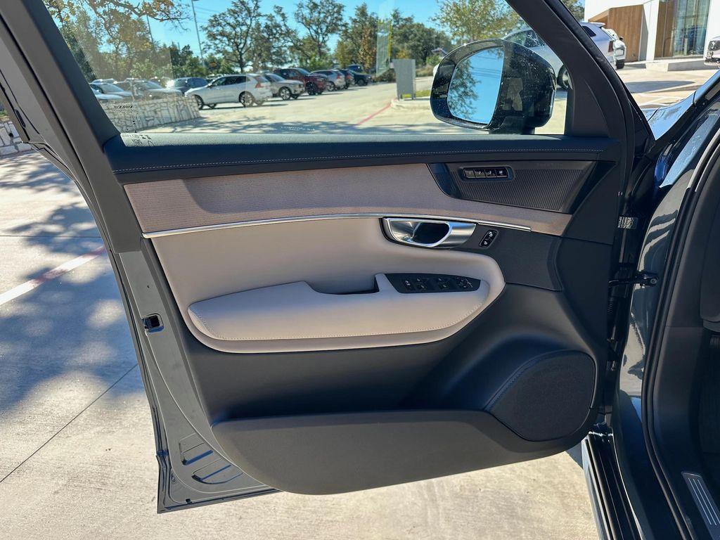 new 2026 Volvo XC90 car, priced at $76,075