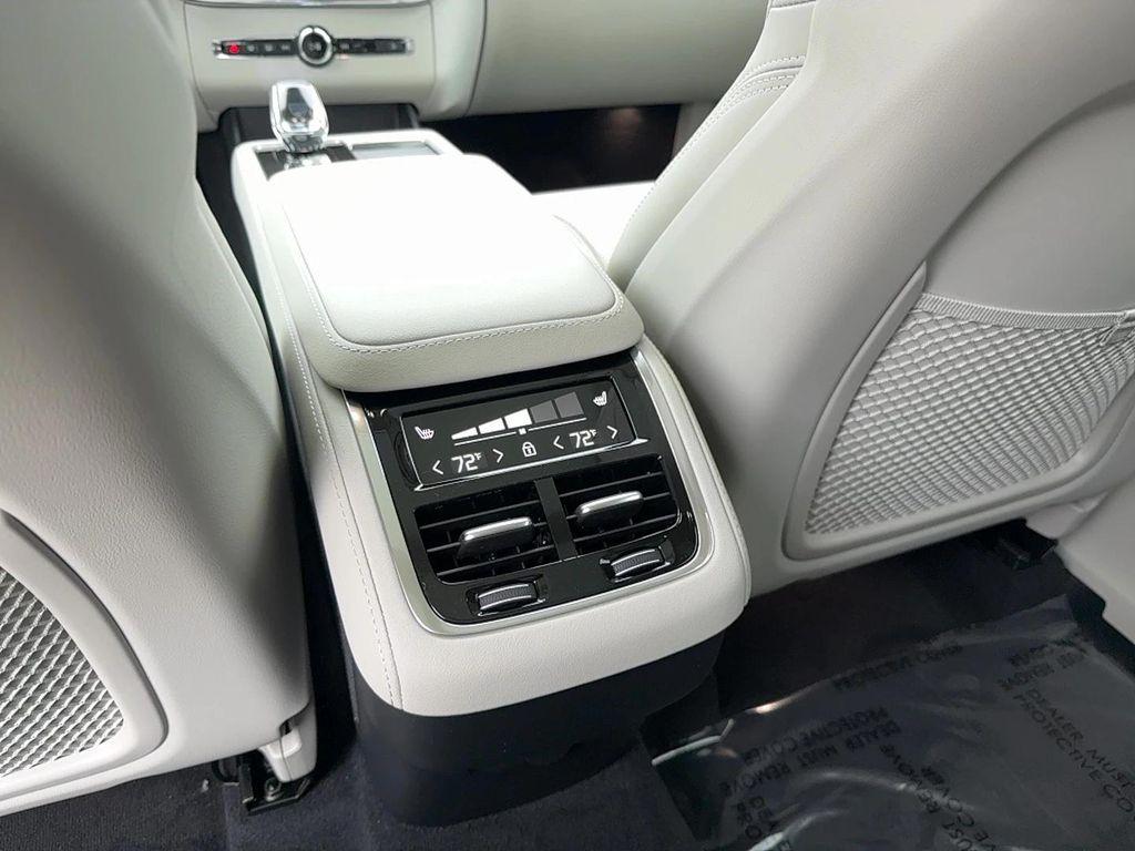 new 2026 Volvo XC90 car, priced at $77,180