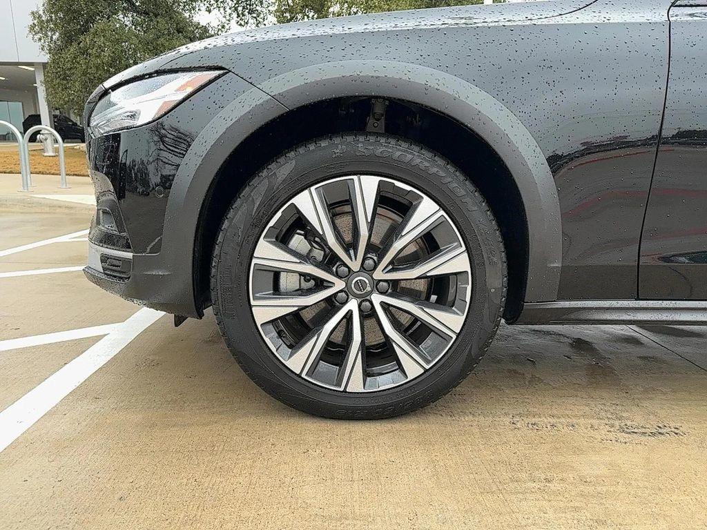 used 2023 Volvo V90 Cross Country car, priced at $49,999