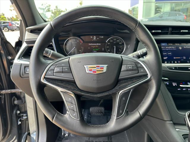 used 2020 Cadillac XT5 car, priced at $26,999