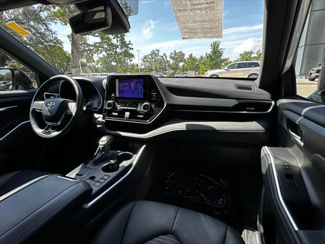 used 2023 Toyota Highlander car, priced at $44,800