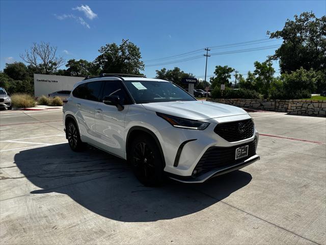 used 2023 Toyota Highlander car, priced at $44,800