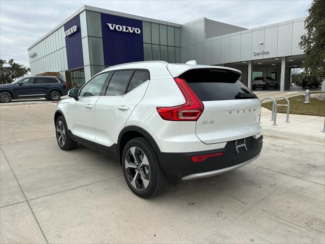 new 2025 Volvo XC40 car, priced at $45,485