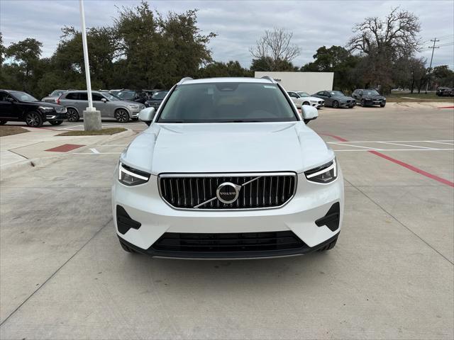 new 2025 Volvo XC40 car, priced at $45,485