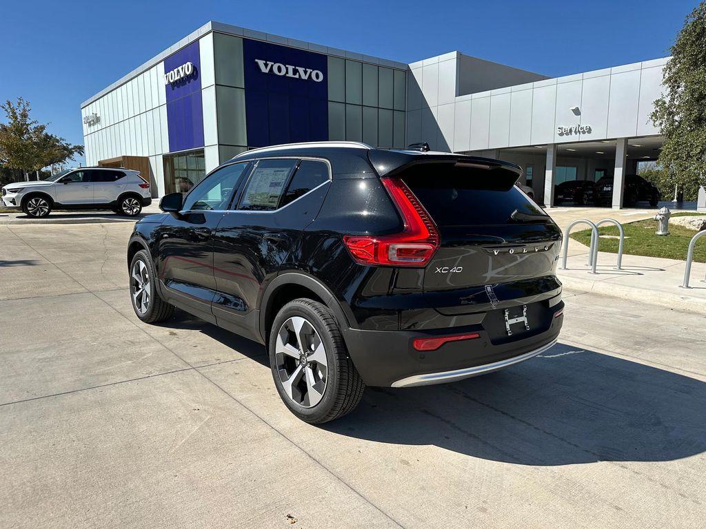 new 2025 Volvo XC40 car, priced at $48,335