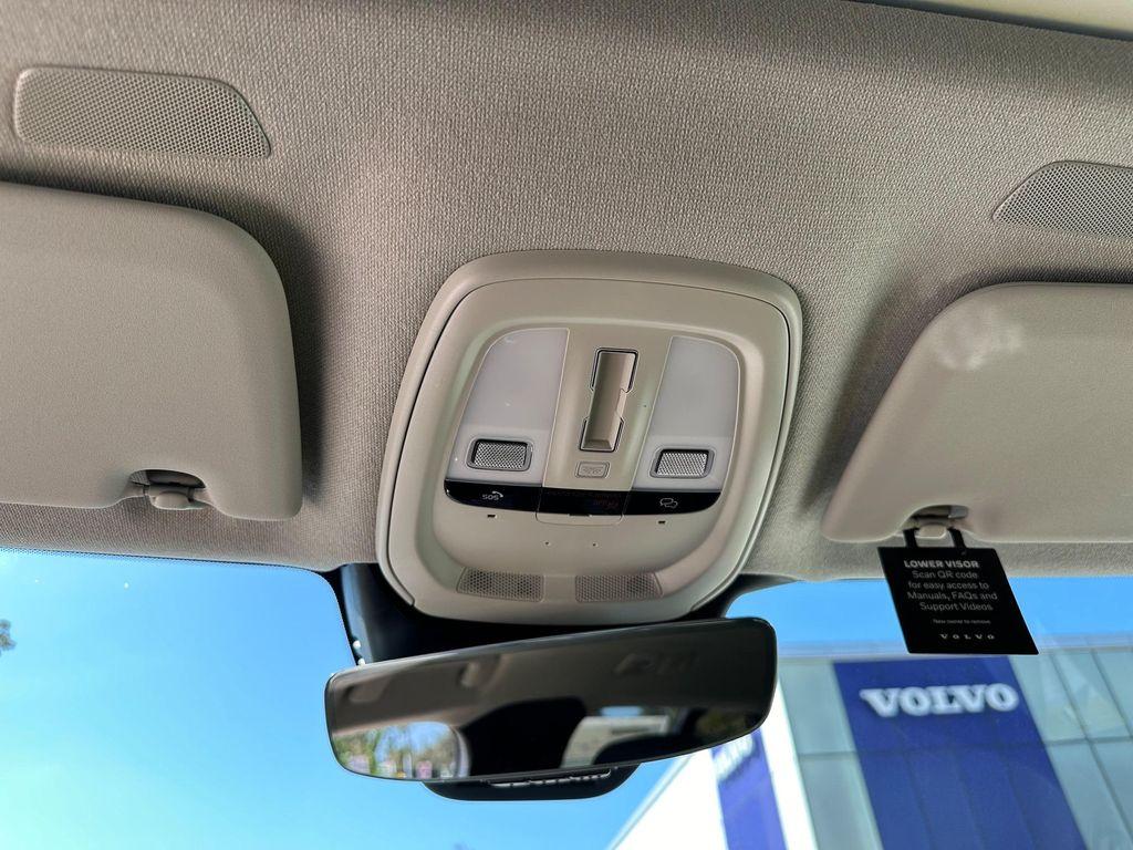 new 2025 Volvo XC40 car, priced at $48,335