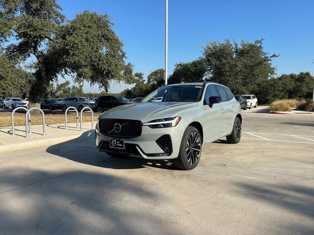 new 2026 Volvo XC60 car, priced at $63,935