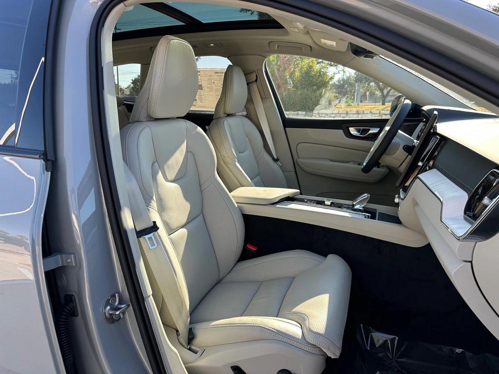 new 2026 Volvo XC60 car, priced at $63,935