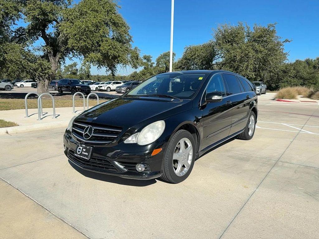 used 2010 Mercedes-Benz R-Class car, priced at $10,777