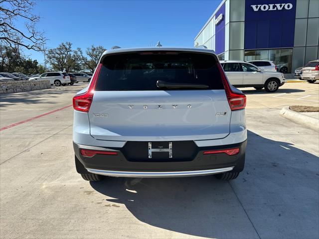new 2025 Volvo XC40 car, priced at $51,835