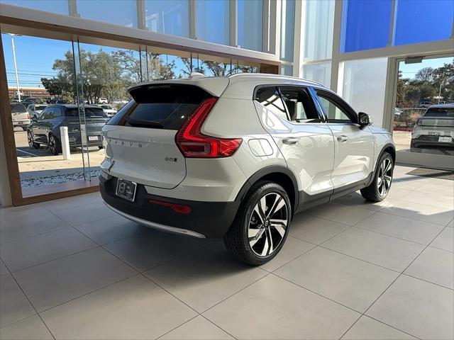 new 2025 Volvo XC40 car, priced at $51,145