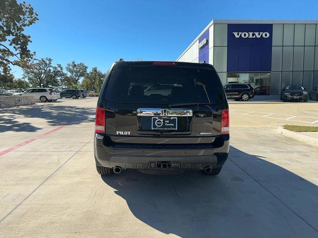 used 2011 Honda Pilot car, priced at $8,999