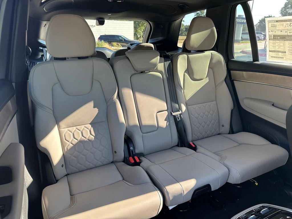 new 2026 Volvo XC90 car, priced at $73,430