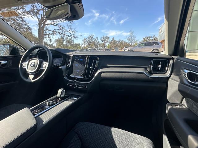new 2025 Volvo XC60 car, priced at $49,780