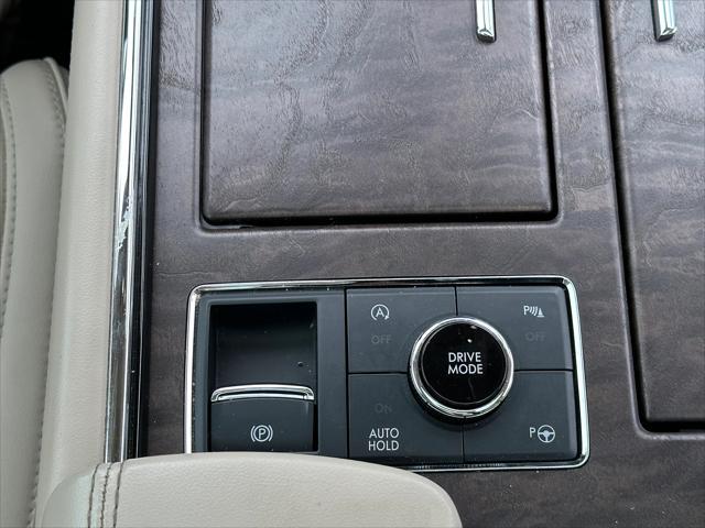 used 2019 Lincoln Navigator car, priced at $36,999