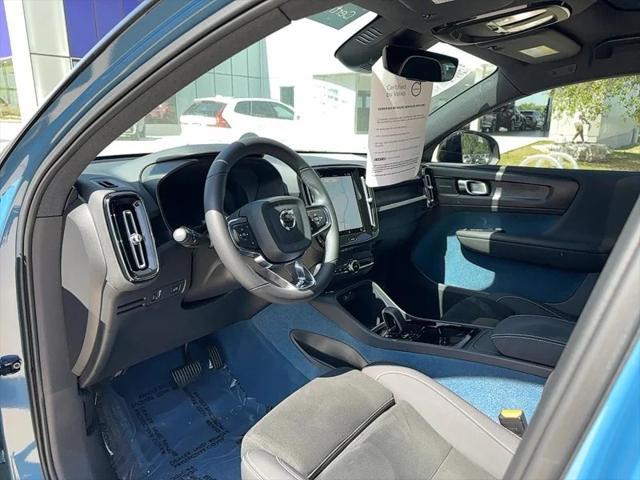 used 2022 Volvo C40 Recharge Pure Electric car, priced at $32,700