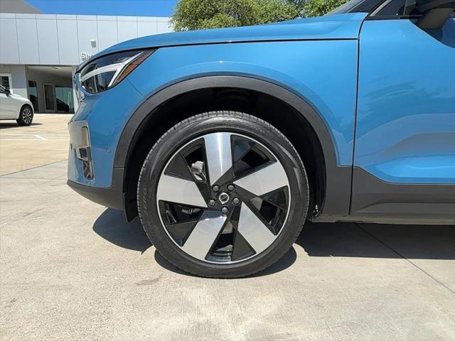 used 2022 Volvo C40 Recharge Pure Electric car, priced at $32,700