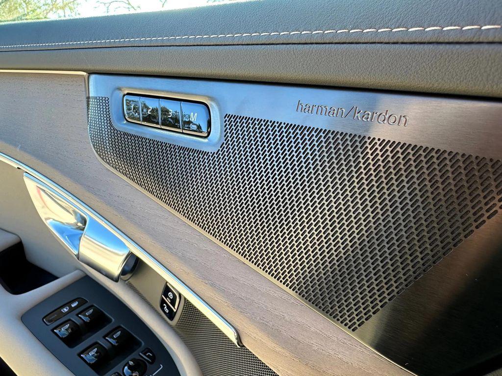 new 2026 Volvo XC90 car, priced at $73,430