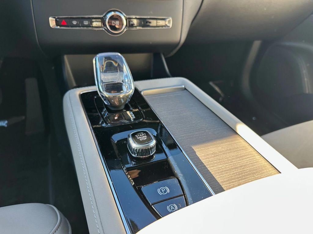 new 2026 Volvo XC90 car, priced at $73,430