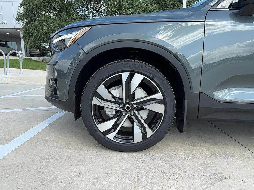 new 2026 Volvo XC40 car, priced at $52,980