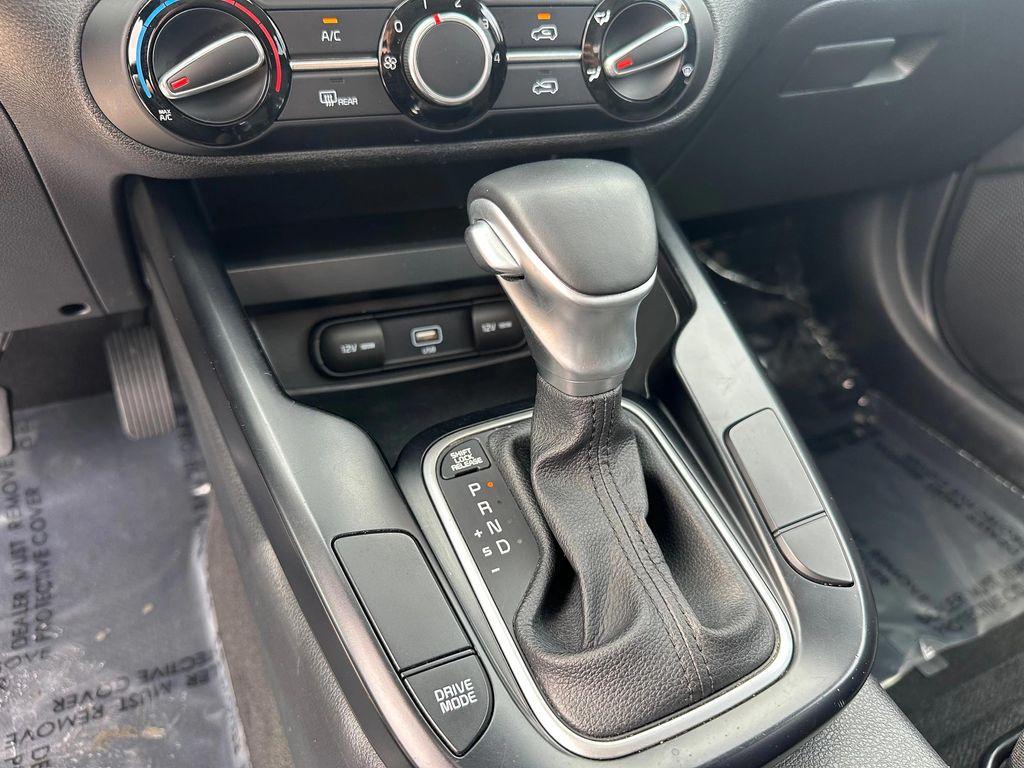 used 2021 Kia Soul car, priced at $15,777