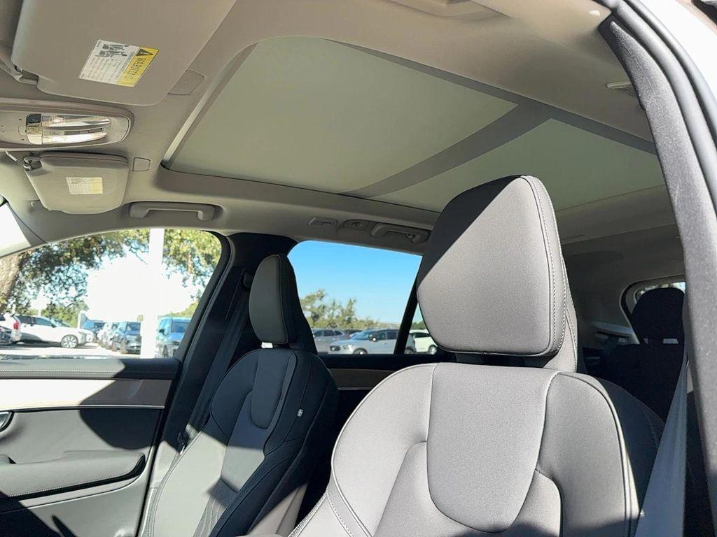 new 2026 Volvo XC90 car, priced at $73,930