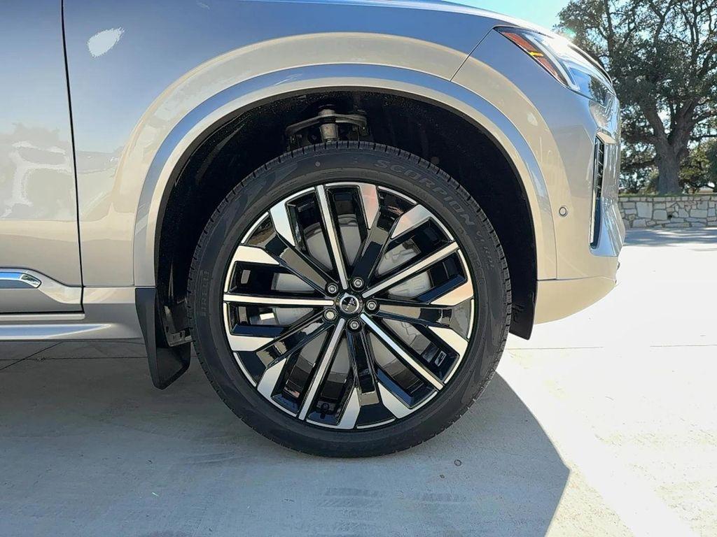 new 2026 Volvo XC90 car, priced at $73,930