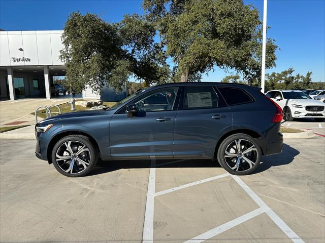 new 2025 Volvo XC60 car, priced at $59,885